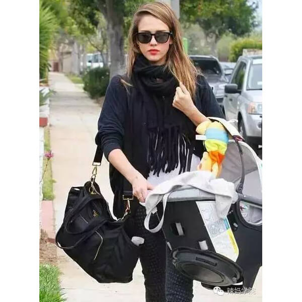 プラダスーパーコピー マザーズバック ベビー ナイロントート 